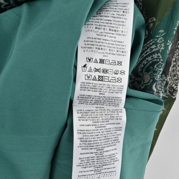 Guess Gene Chiffon Handkerchief Hem Skirt Womens Size M Patchwork Paisley Green - Picture 8 of 14